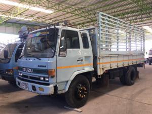 ดาวน์เริ่มต้นเพียง50,000 จัดง่ายๆอนุมัติเร็ว ขายรถ6ล้อ ร็อกกี้195แรง ยาว5.50เมตร